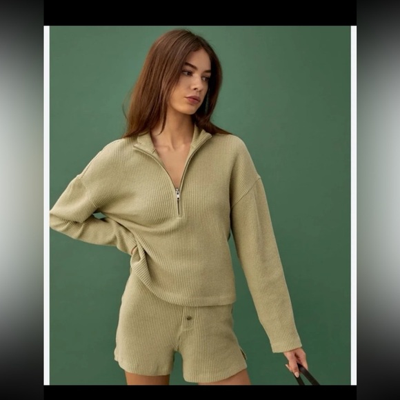 Reformation Sweaters - Reformation Yale Waffle Organic Cotton Zip Sweatshirt 
Size Small